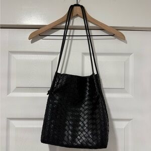 Woven Shoulder Bag